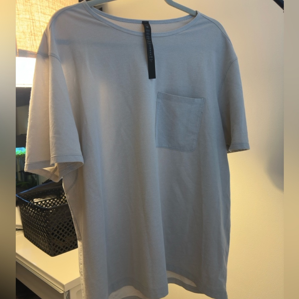 Lululemon Men’s Tee-shirt